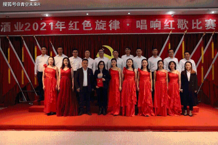 蒋家第四代蒋友柏,“完美贵公子”形象坍塌,自说自话:性格分裂