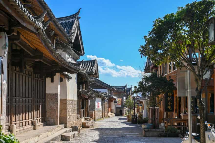 探索世界,与男朋友的妈妈嫌弃我太胖配不上她儿子,我该怎么办?分享智慧